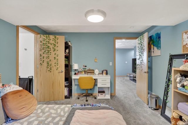 4252 Fox Hills Court, Janesville, WI 53546