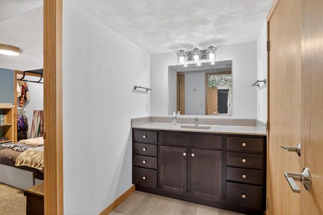 4252 Fox Hills Court, Janesville, WI 53546