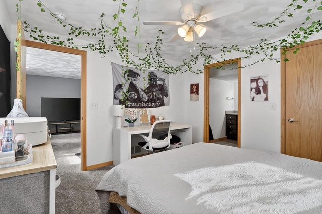 4252 Fox Hills Court, Janesville, WI 53546