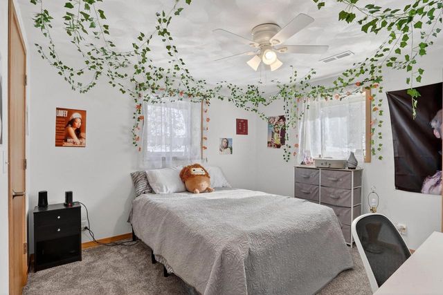 4252 Fox Hills Court, Janesville, WI 53546