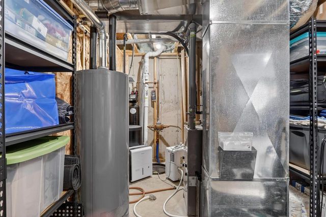 4252 Fox Hills Court, Janesville, WI 53546