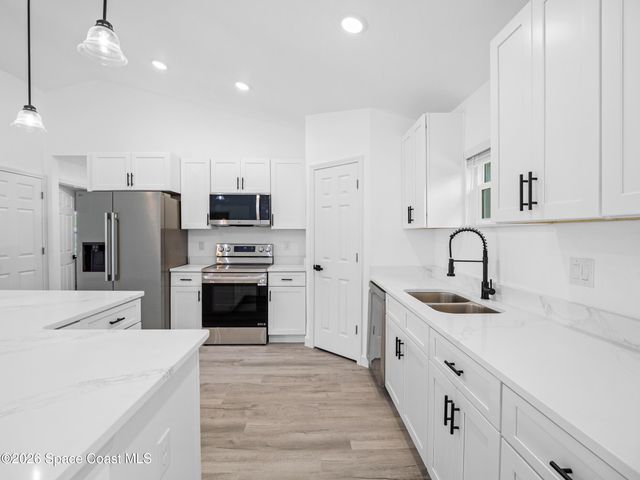 2829 Warren Street, Mims, FL 32754