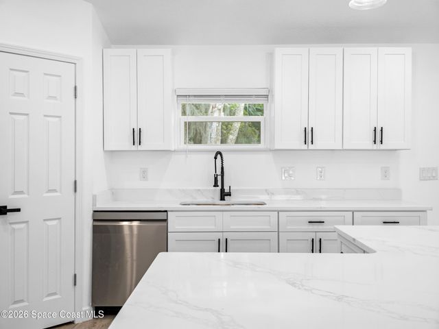 2829 Warren Street, Mims, FL 32754