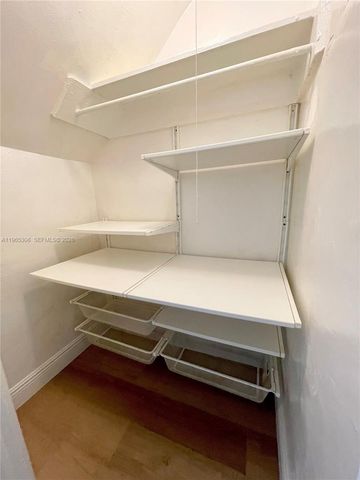 720 Meridian Ave 5, Miami Beach, FL 33139