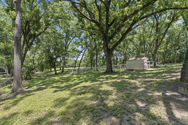 11005 E 156th Street North, Collinsville, OK 74021