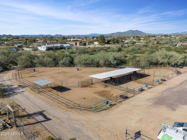 1218 E SENTINEL ROCK Road, Phoenix, AZ 85086