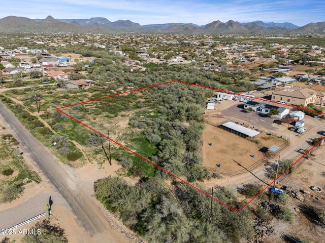 1218 E SENTINEL ROCK Road, Phoenix, AZ 85086