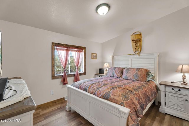 1218 E SENTINEL ROCK Road, Phoenix, AZ 85086