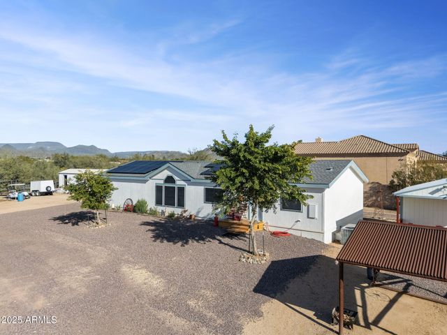 1218 E SENTINEL ROCK Road, Phoenix, AZ 85086