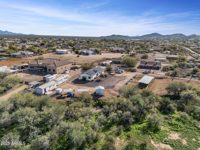 1218 E SENTINEL ROCK Road, Phoenix, AZ 85086