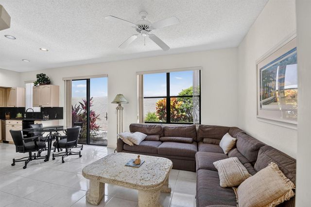 4548 Barclay Fair Way, Lake Worth, FL 33449
