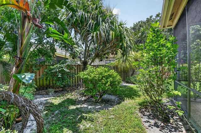 4548 Barclay Fair Way, Lake Worth, FL 33449