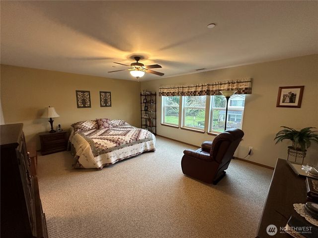 2766 McNeil Street, Dupont, WA 98327