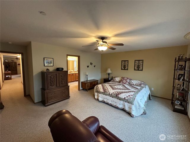 2766 McNeil Street, Dupont, WA 98327