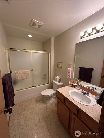 2766 McNeil Street, Dupont, WA 98327