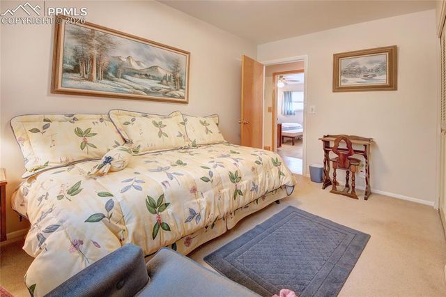 1126 Moffat Circle, Colorado Springs, CO 80915