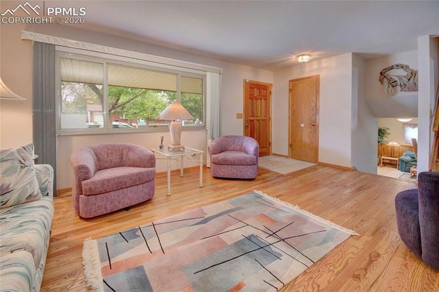 1126 Moffat Circle, Colorado Springs, CO 80915