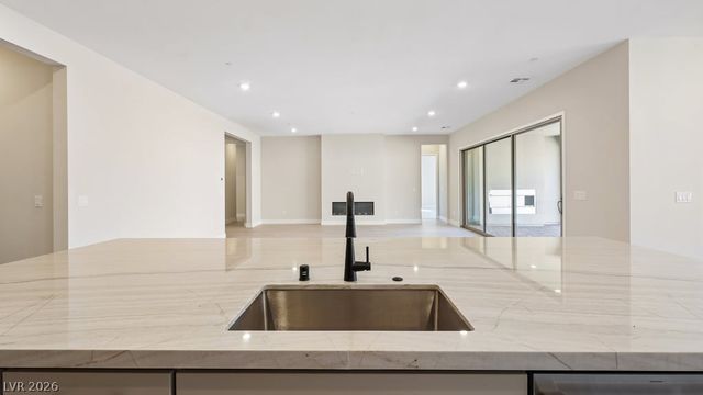 214 Paraggi Bay Drive, Henderson, NV 89011