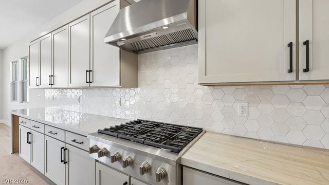214 Paraggi Bay Drive, Henderson, NV 89011