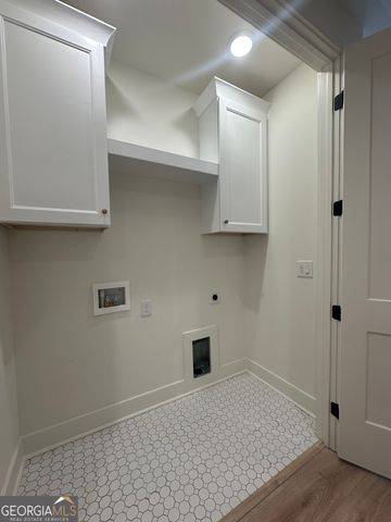 337 Sugarview Road, Sugar Hill, GA 30518