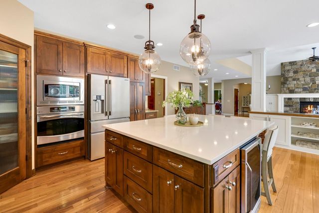 7855 Painted Sky Court, Prior Lake, MN 55372