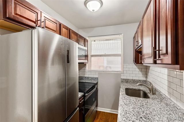 3969 Potomac Street 2E, St Louis, MO 63116