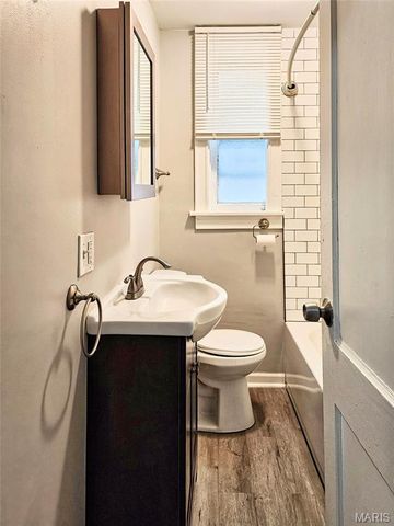 3969 Potomac Street 2E, St Louis, MO 63116