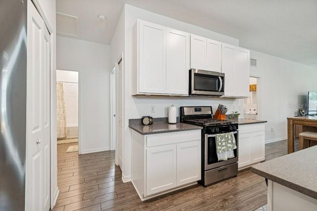 5411 LOS ROBLES COURT, Palmetto, FL 34221