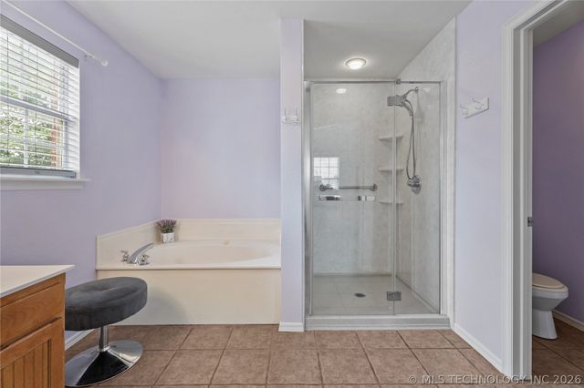 15209 E 90th Place North, Owasso, OK 74055