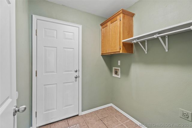 15209 E 90th Place North, Owasso, OK 74055