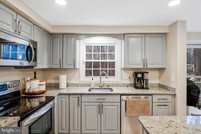 10720 BURR OAK WAY, Burke, VA 22015