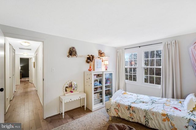 10720 BURR OAK WAY, Burke, VA 22015