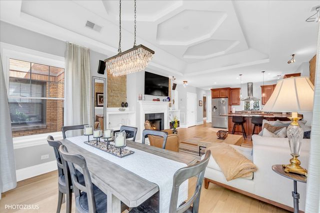 3933 N Marshfield Avenue 3S, Chicago, IL 60613