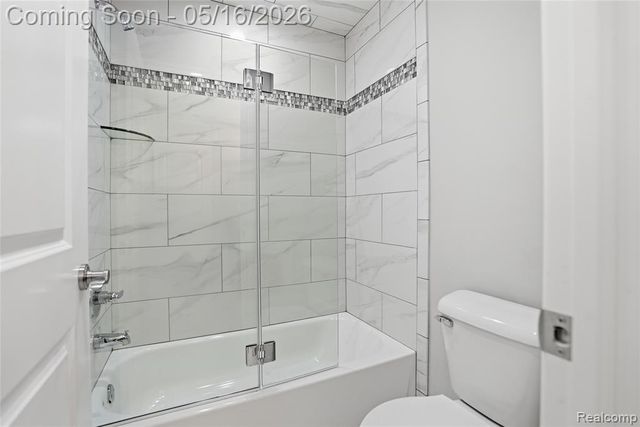 11963 Forest Brook Drive, Washington, MI 48094