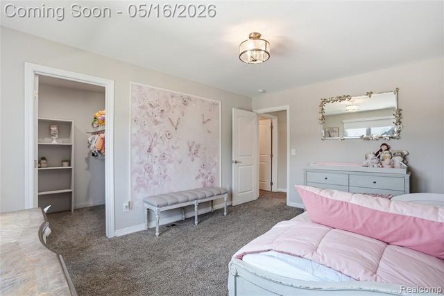 11963 Forest Brook Drive, Washington, MI 48094