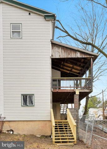 242 VAN GELDER ST, Tamaqua, PA 18252