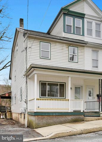 242 VAN GELDER ST, Tamaqua, PA 18252
