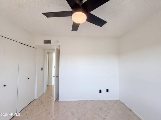 2611 W ELLIS Drive, Tempe, AZ 85282