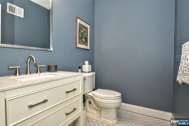 64 Peach Hill Court, Ramsey, NJ 07446