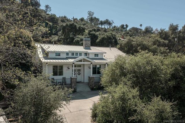 9777 Grosalia Avenue, La Mesa, CA 91941