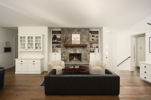 9777 Grosalia Avenue, La Mesa, CA 91941