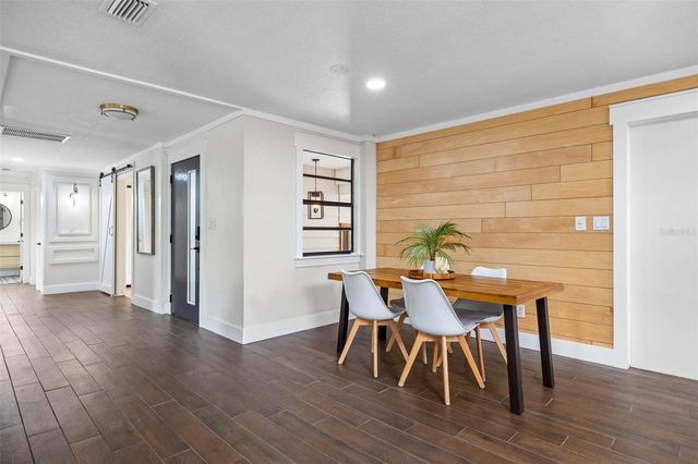 12756 POINSETTIA AVENUE, Seminole, FL 33776