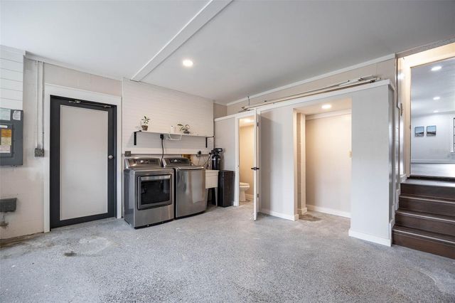 12756 POINSETTIA AVENUE, Seminole, FL 33776