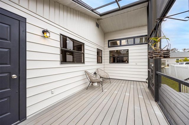 12756 POINSETTIA AVENUE, Seminole, FL 33776