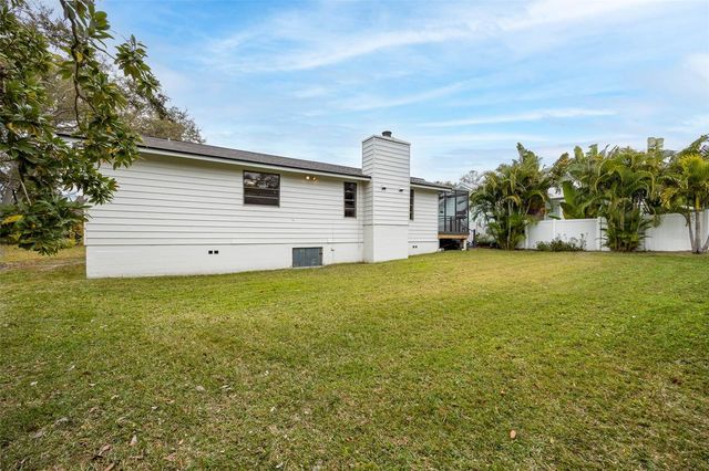 12756 POINSETTIA AVENUE, Seminole, FL 33776