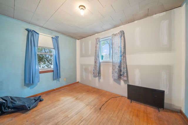 57 McPhail Street, Manchester, NH 03104