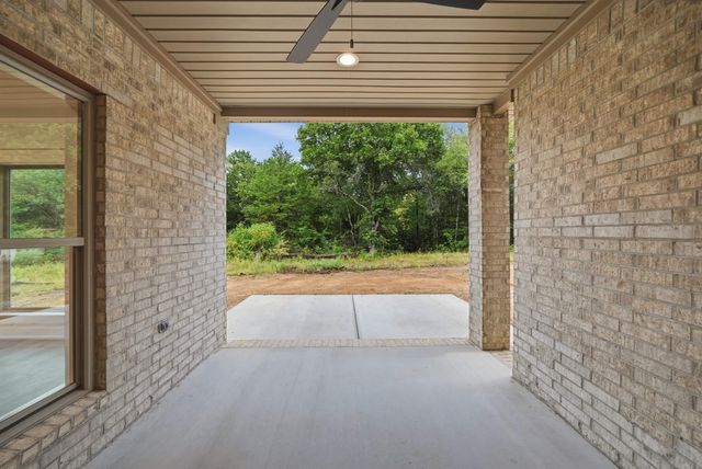 4 Camelot Court, Greenbrier, AR 72058