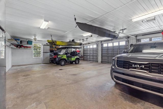 7041 QUARTERHORSE LANE, Brooksville, FL 34604