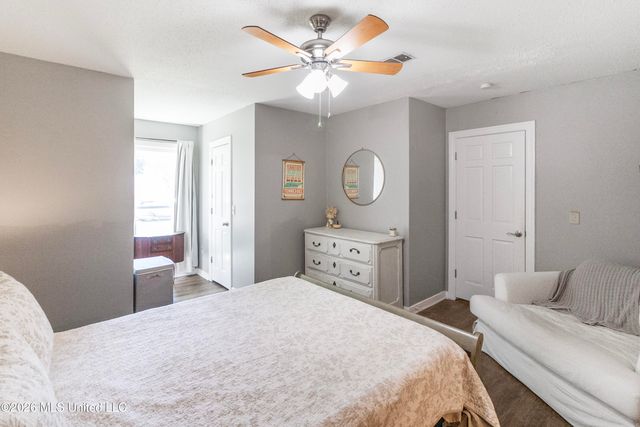 103 Lakeside Drive, Brandon, MS 39047