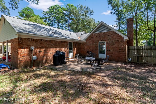 103 Lakeside Drive, Brandon, MS 39047
